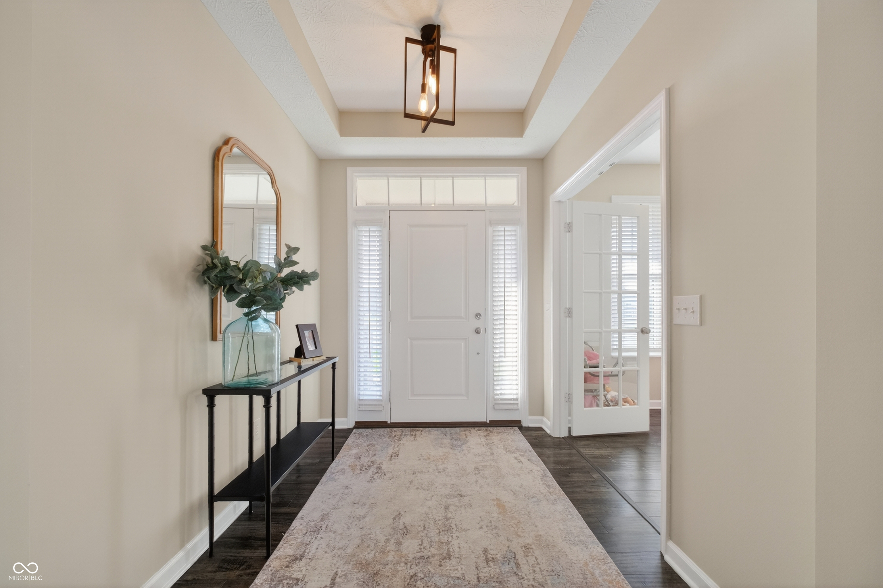 9697 Denrose Drive Fishers, IN 46040 - Photo 5 of 48