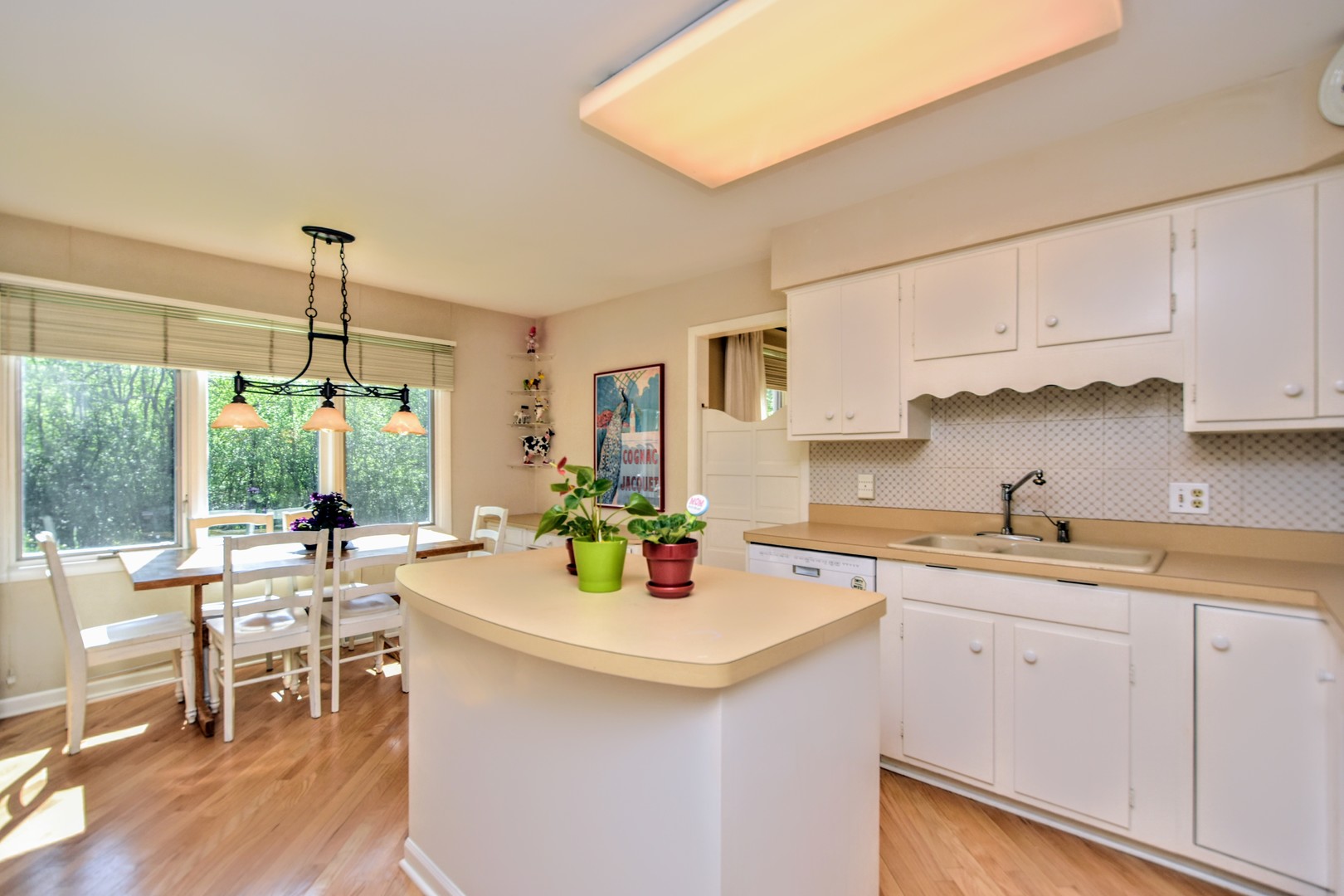 239 River Road Deerfield, IL 60015 - Photo 6 of 27