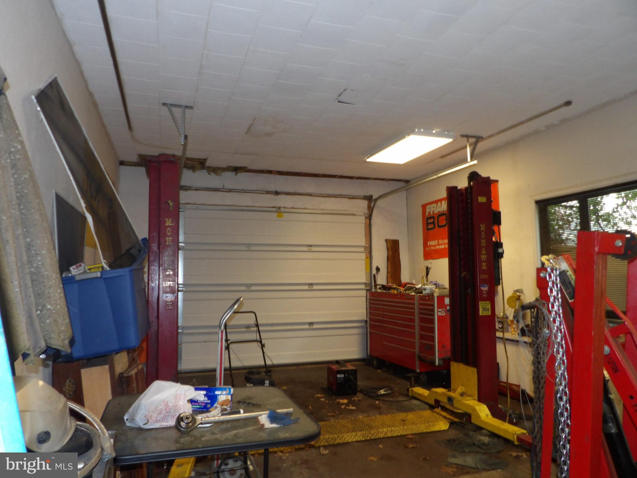 150 Suedberg Road Pine Grove, PA 17963 - Photo 8 of 33 Other bay in garage