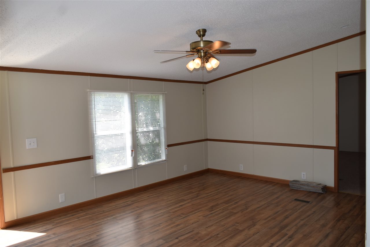 212 Autumnvale Drive Inman, SC 29349 - Photo 2 of 27 Gallery Image 2