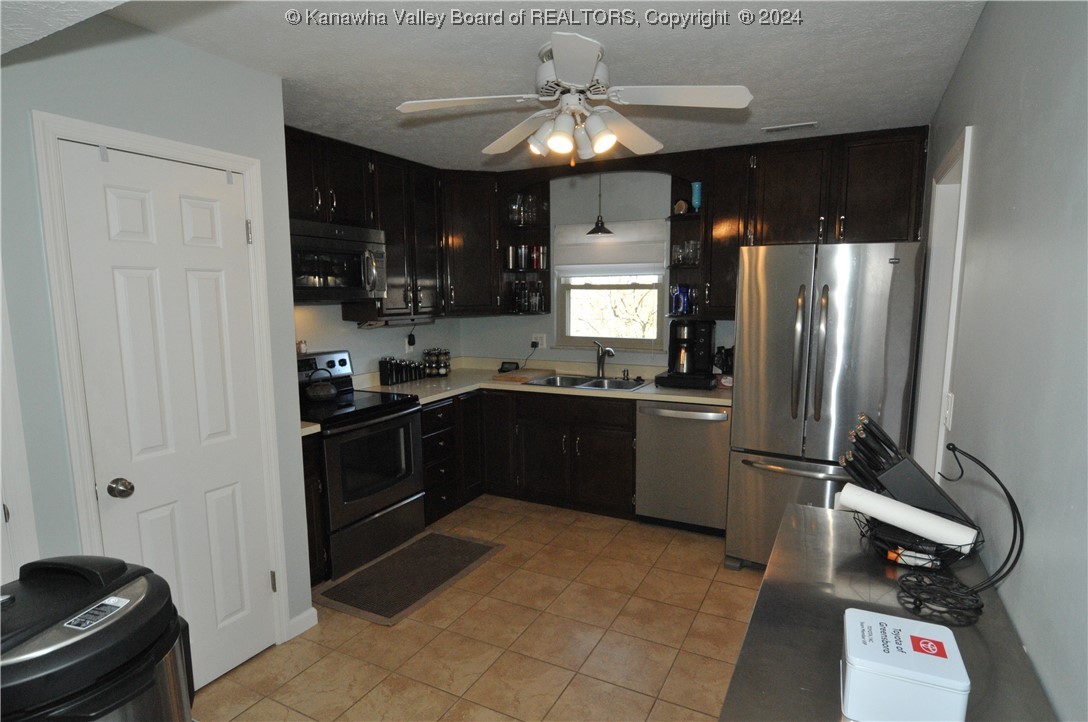 211 Jamestown Road Nitro, WV 25143 - Photo 11 of 33 Gallery Image 11