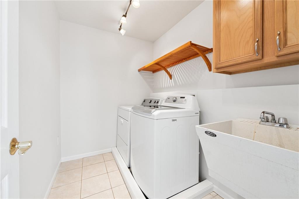 292 Crestmont Road Pittsburgh, PA 15237 - Photo 22 of 45 Gallery Image 22