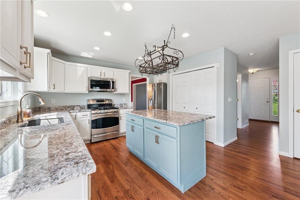 292 Crestmont Road Pittsburgh, PA 15237 - Photo 8 of 45 Gallery Image 8