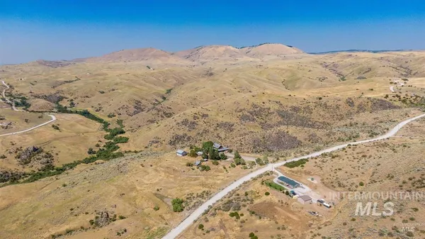 $1,250,000 | 11500 Brownlee Road, Sweet, ID 83670