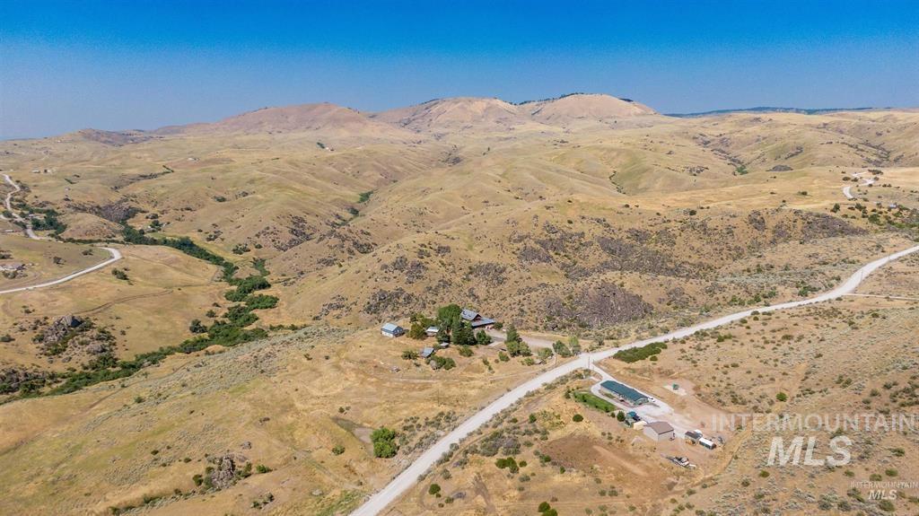 11500 Brownlee Road Sweet, ID 83670 - Photo 5 of 22 Aerial view of a mountainous background