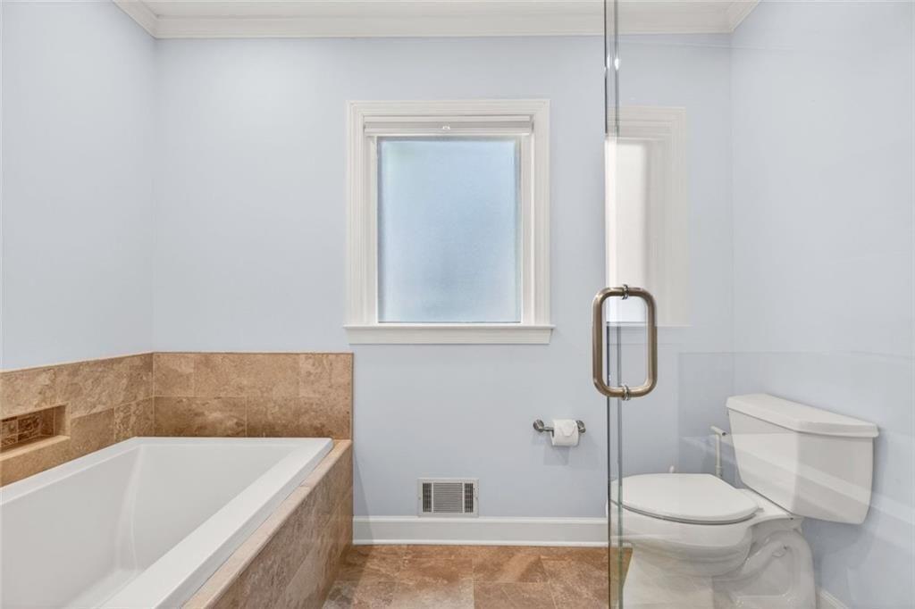1855 Bedfordshire Court Decatur, GA 30033 - Photo 27 of 47