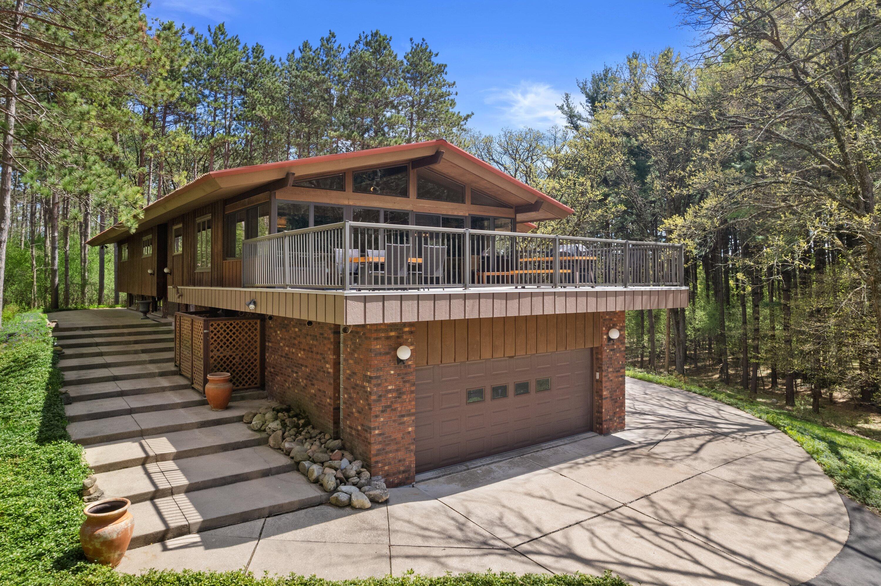 W347S4948 Waterville Road Ottawa, WI 53118 - Photo 5 of 59 DJI_0518