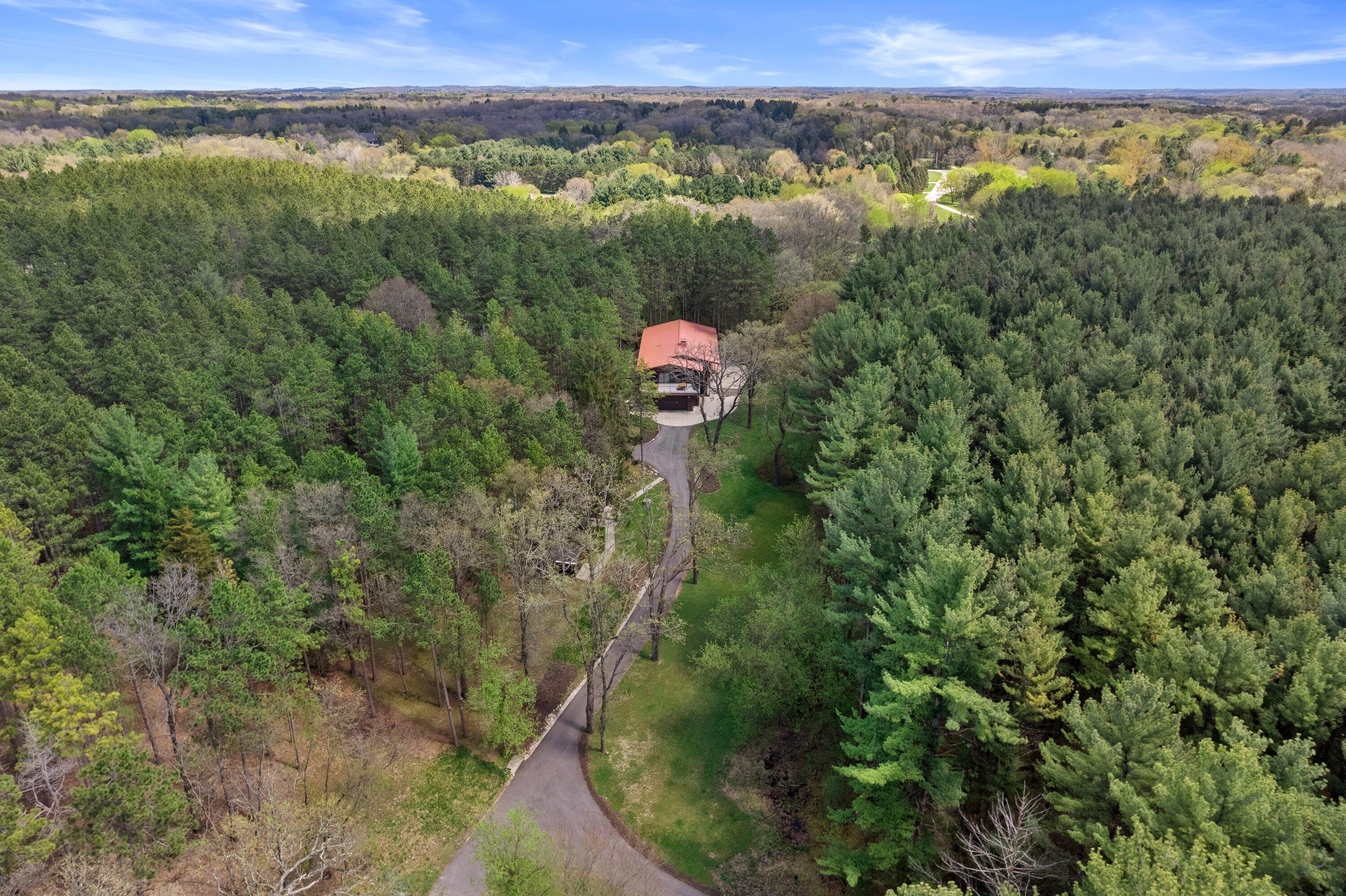 W347S4948 Waterville Road Ottawa, WI 53118 - Photo 9 of 59 DJI_0553 (2)