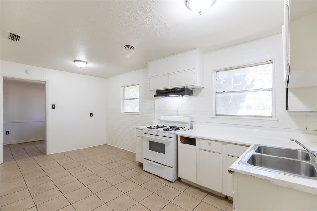 5131 Encino Road Abilene, TX 79605 - Photo 10 of 26