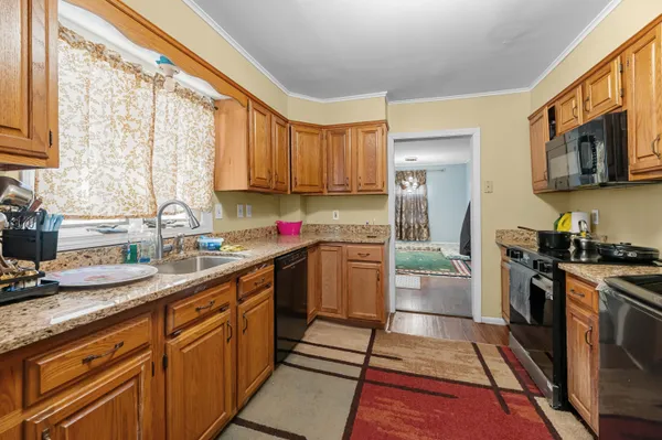 $380,000 | 83 Pleasant Street, Waterville, ME 04901