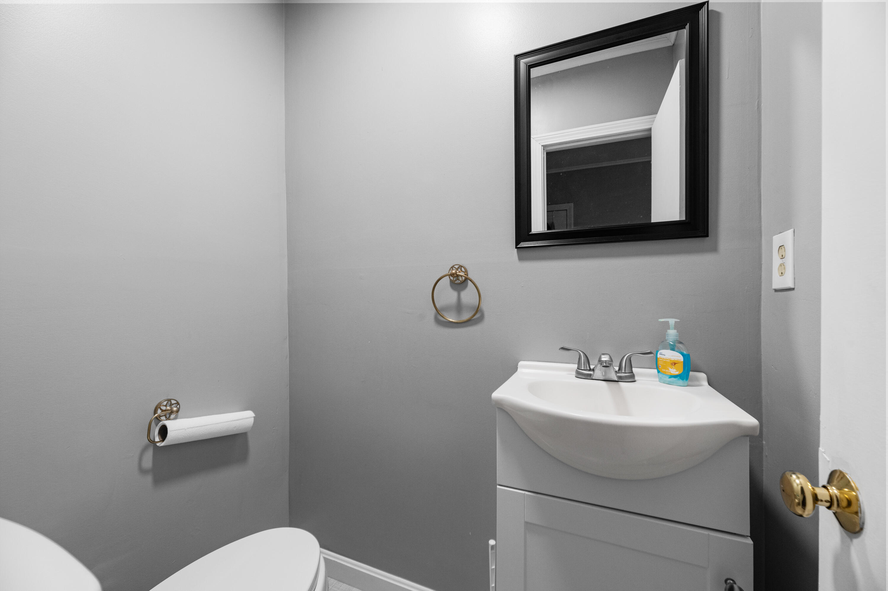 83 Pleasant Street Waterville, ME 04901 - Photo 10 of 53 Unit1