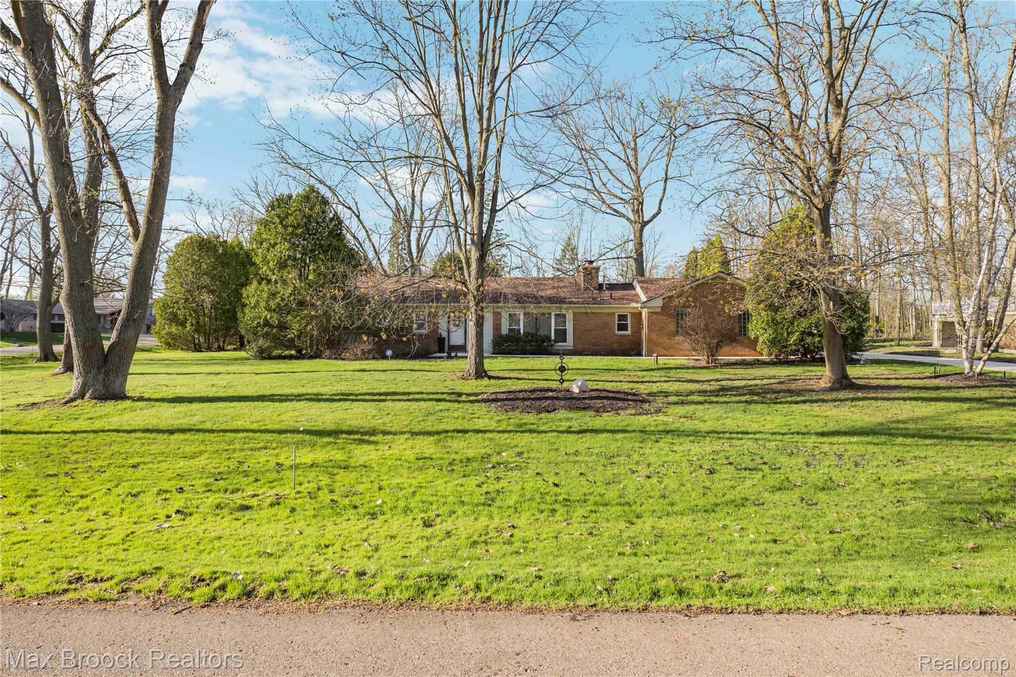 4550 Patrick Road West Bloomfield, MI 48322 - Photo 44 of 48 4550 Patrick - OnDemand Pix Photography (48).jpg