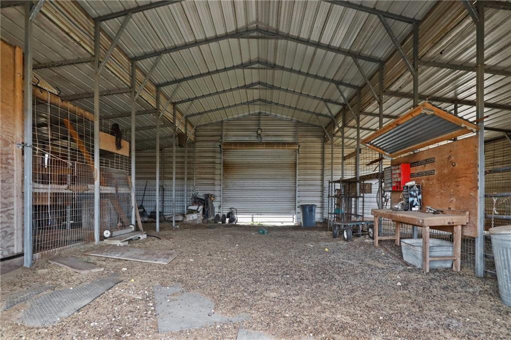 13605 Ralph Ritchie Road Manor, TX 78653 - Photo 6 of 19 View of stable