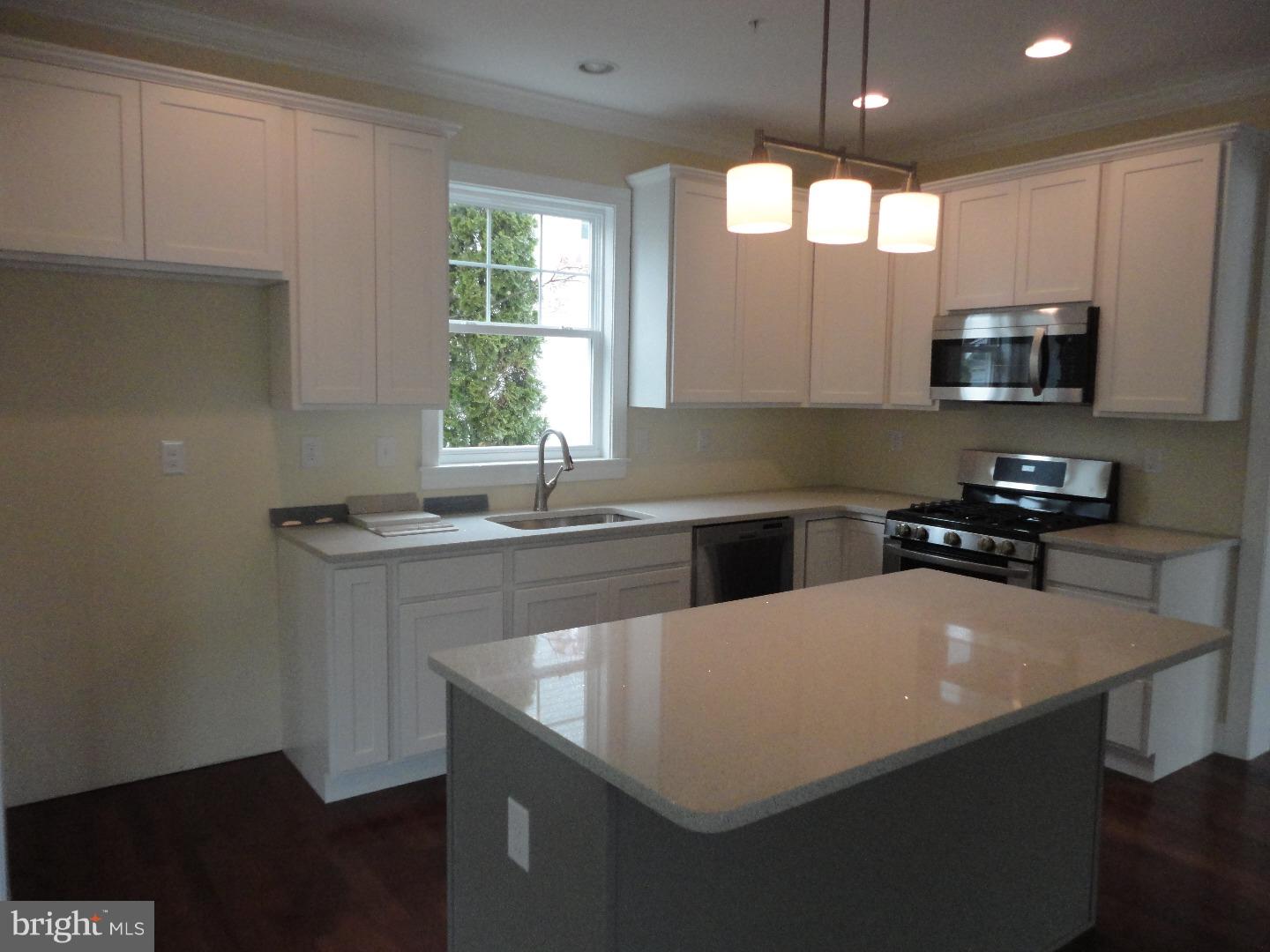 413 Prospect Road Springfield, PA 19064 - Photo 10 of 25 Kitchen