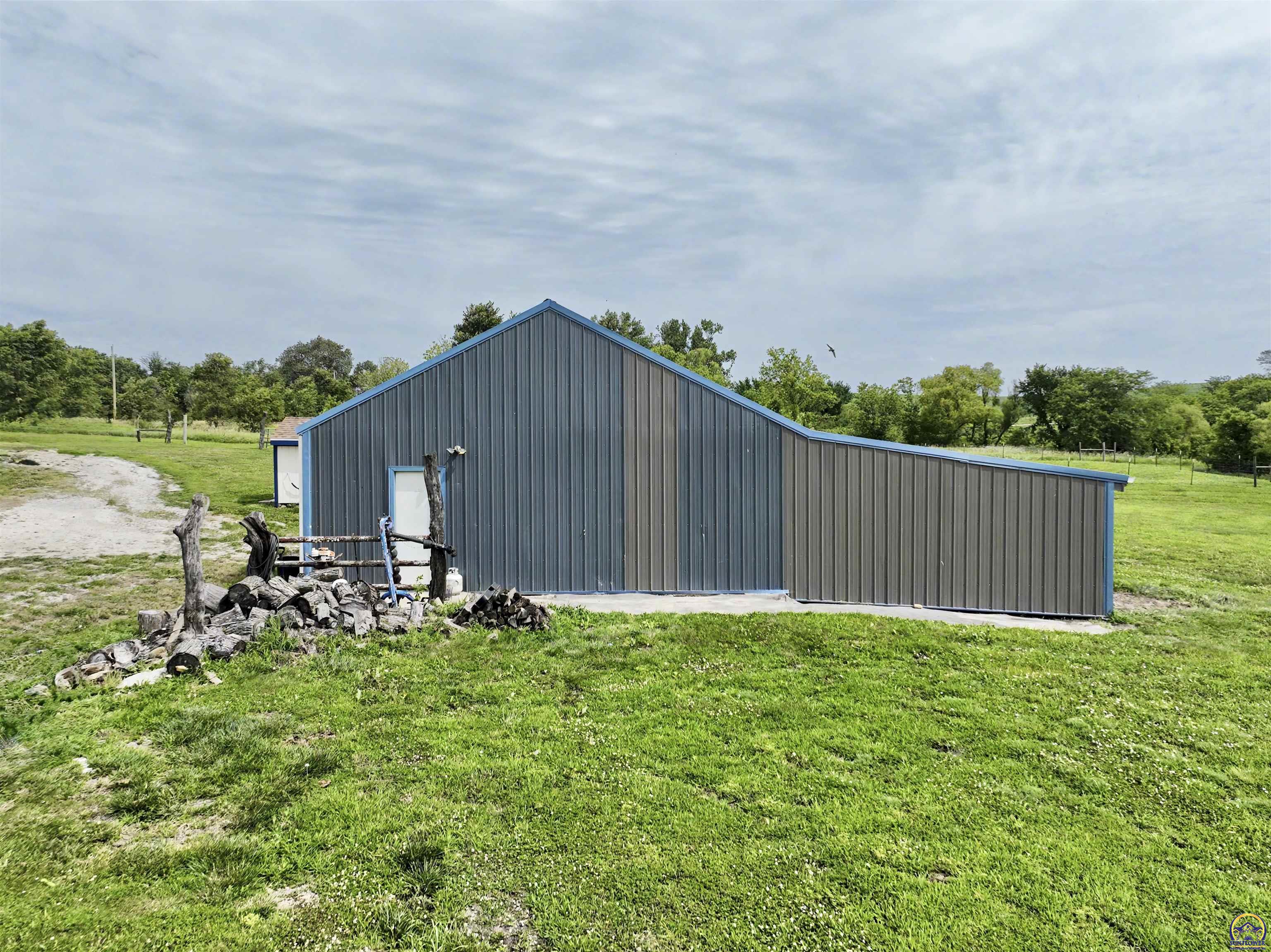 17320 C Road Delia, KS 66418 - Photo 47 of 65