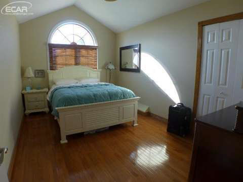 2245 South State Road Davison, MI 48423 - Photo 15 of 37 20427461-14.JPG
