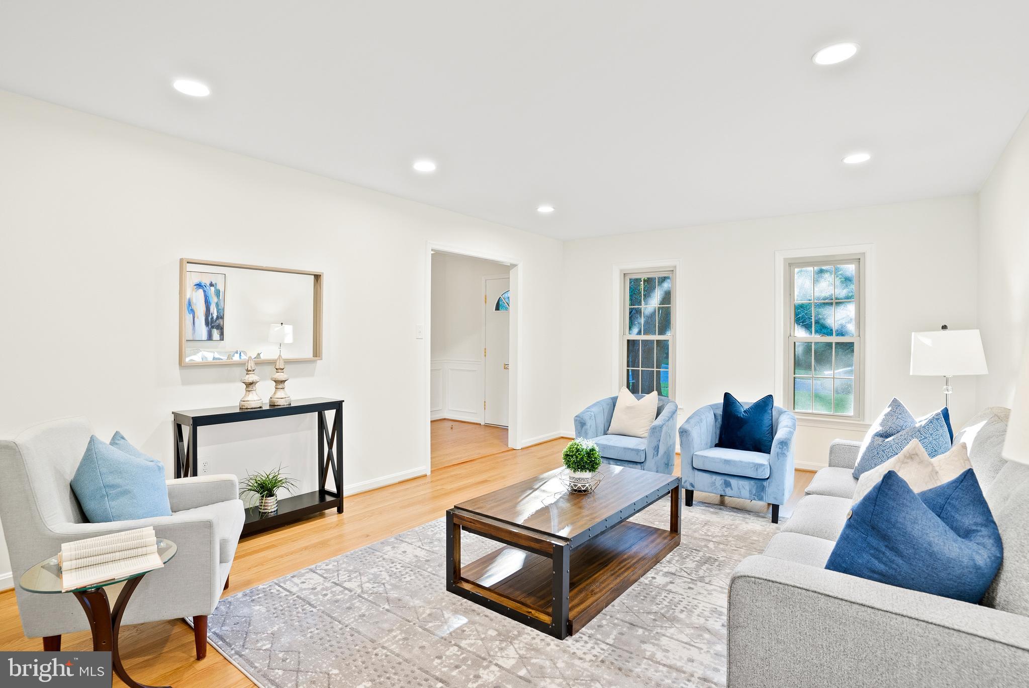 9005 Levelle Drive Chevy Chase, MD 20815 - Photo 4 of 39