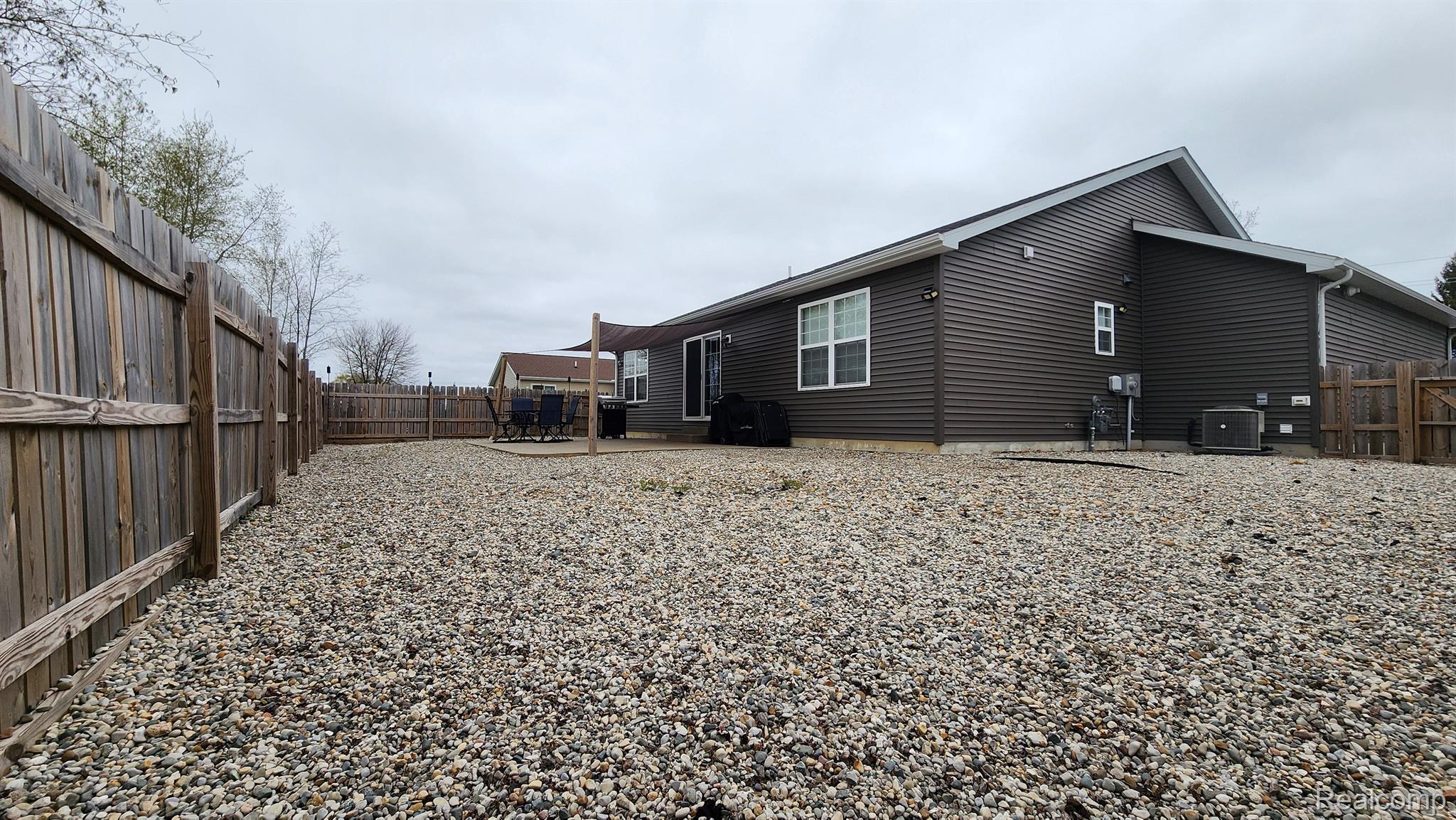 621 Range Road Smiths Creek, MI 48074 - Photo 36 of 41 Gallery Image 36
