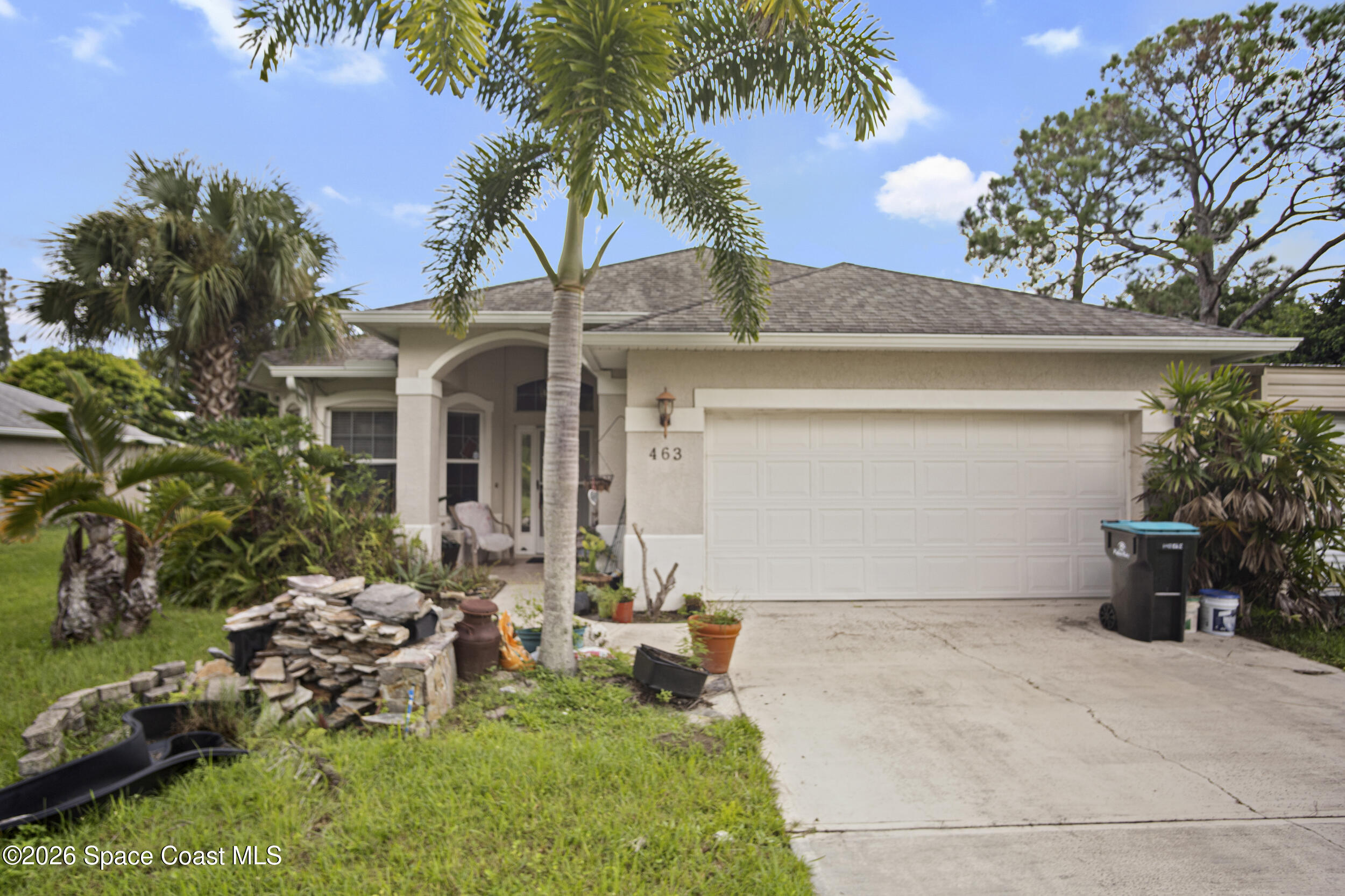 463 Avocado Road Northwest Palm Bay, FL 32907 - Photo 2 of 34 Front