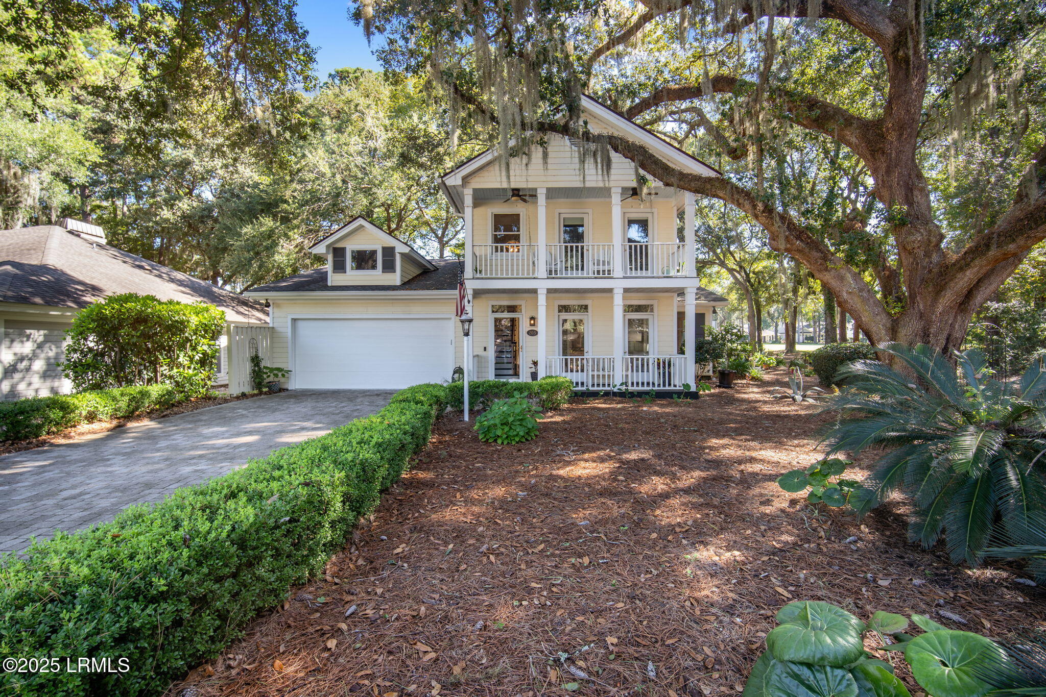 203 Locust Fence Road St. Helena Island, SC 29920 - Photo 3 of 60 94-web-or-mls-DSC09453