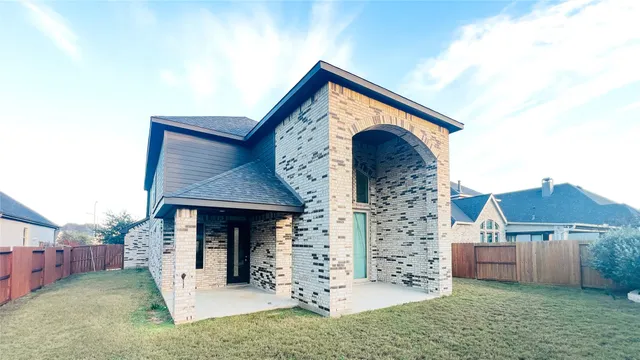 $3,100 | 4218 Sage Glen Lane, Fulshear, TX 77441