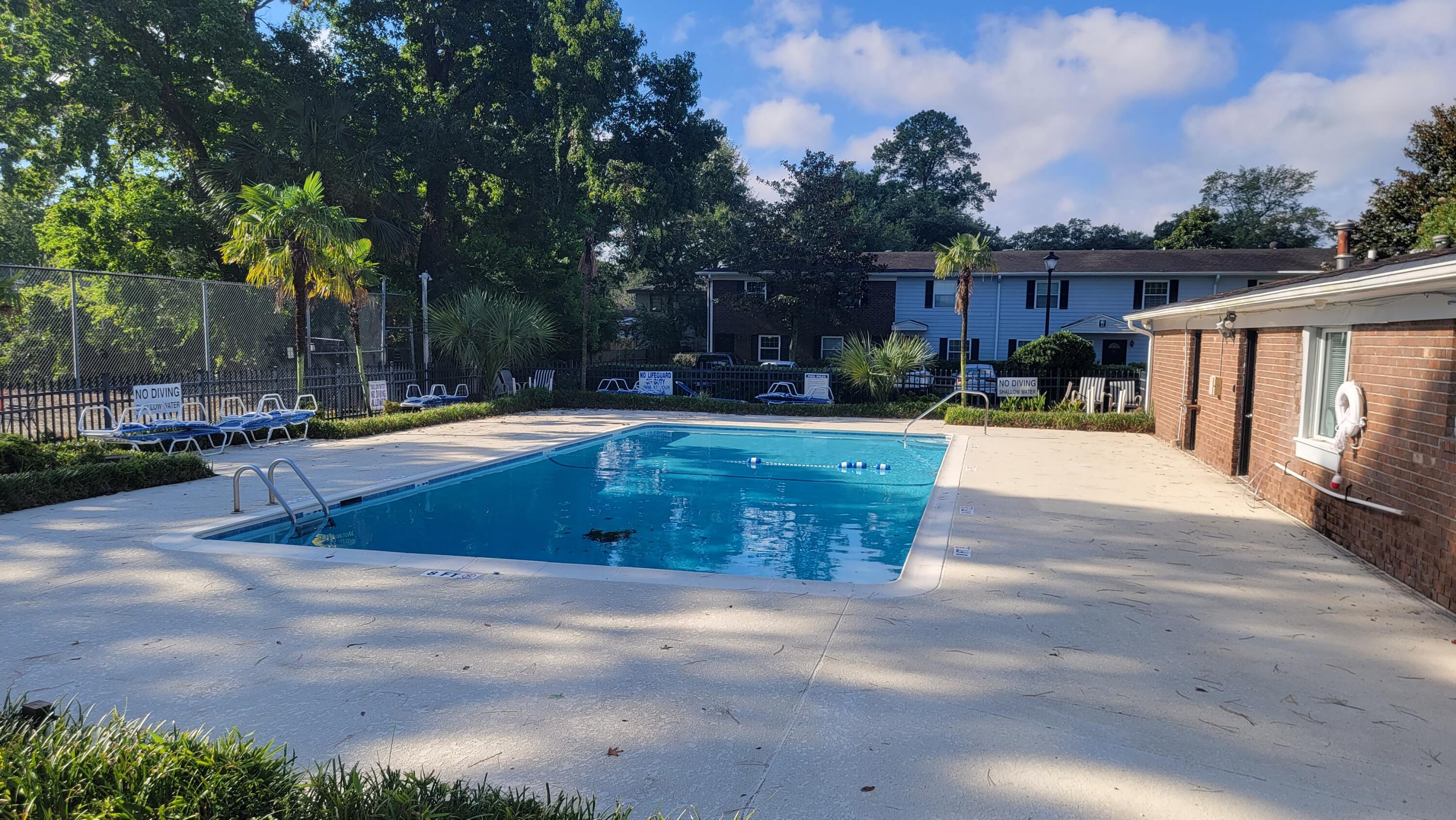 21 Rivers Point Row, Unit 4D Charleston, SC 29412 - Photo 14 of 15 Pool