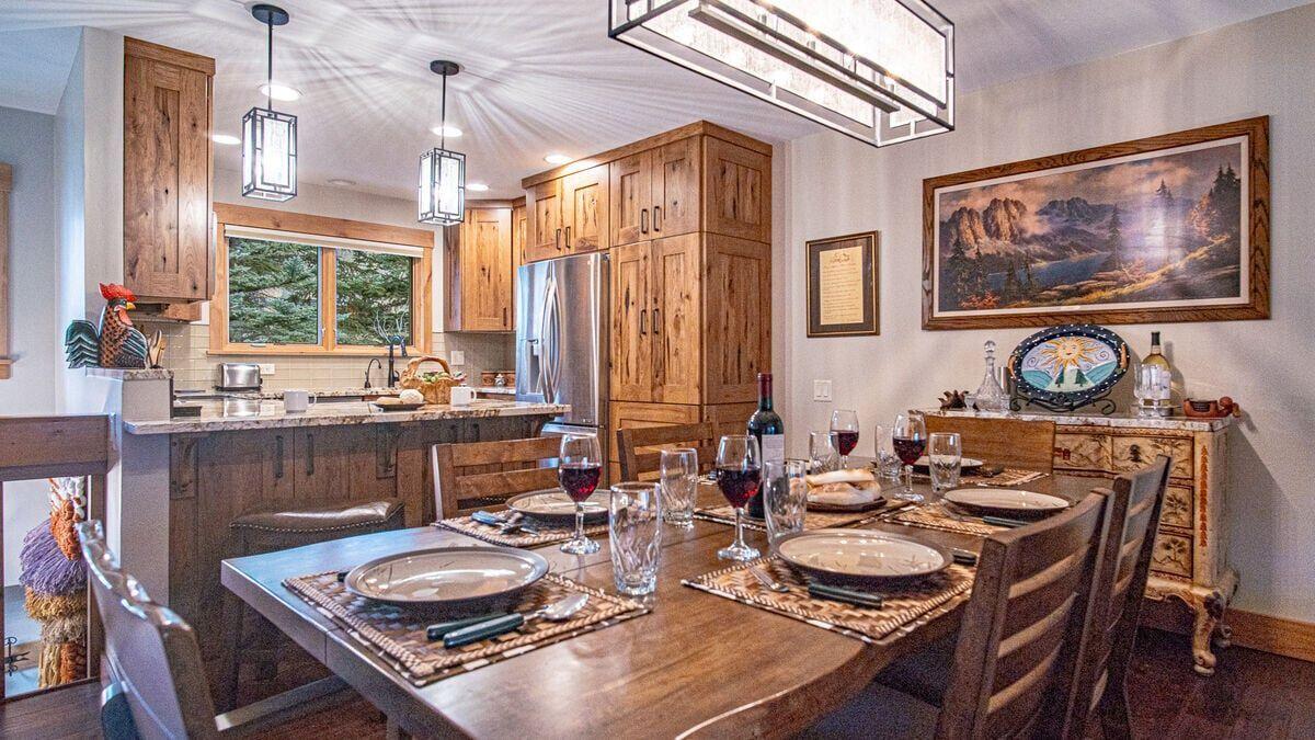 2616 Ridge Lane Sun Valley, ID 83353 - Photo 1 of 15 Dining Table