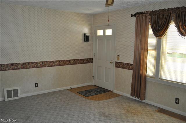 4933 Arbor Road Southwest Canton, OH 44710 - Photo 2 of 25 Gallery Image 2