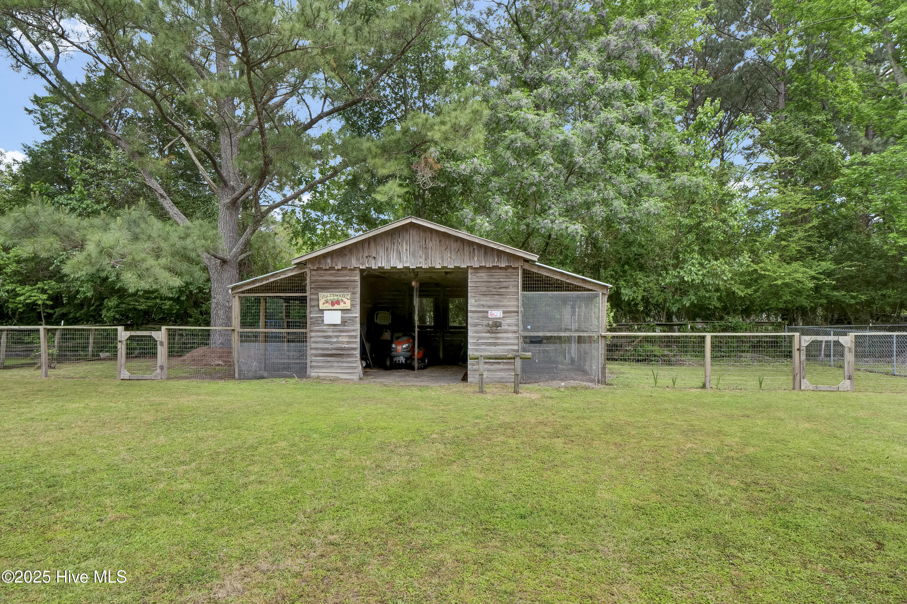3 Castle Farms Road Castle Hayne, NC 28429 - Photo 4 of 31 P1555041