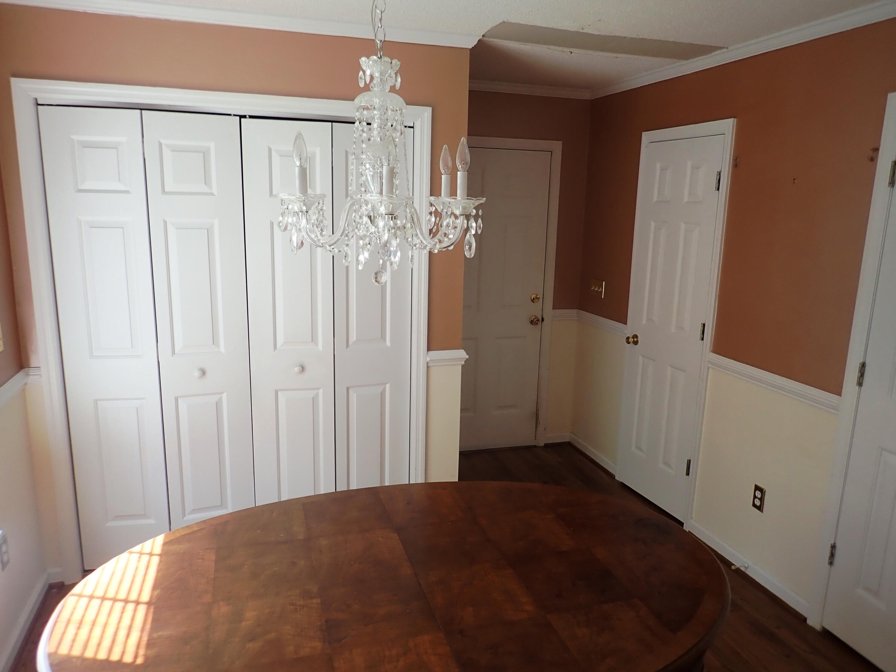 789 Shell Sand Circle Charleston, SC 29412 - Photo 4 of 9 dining