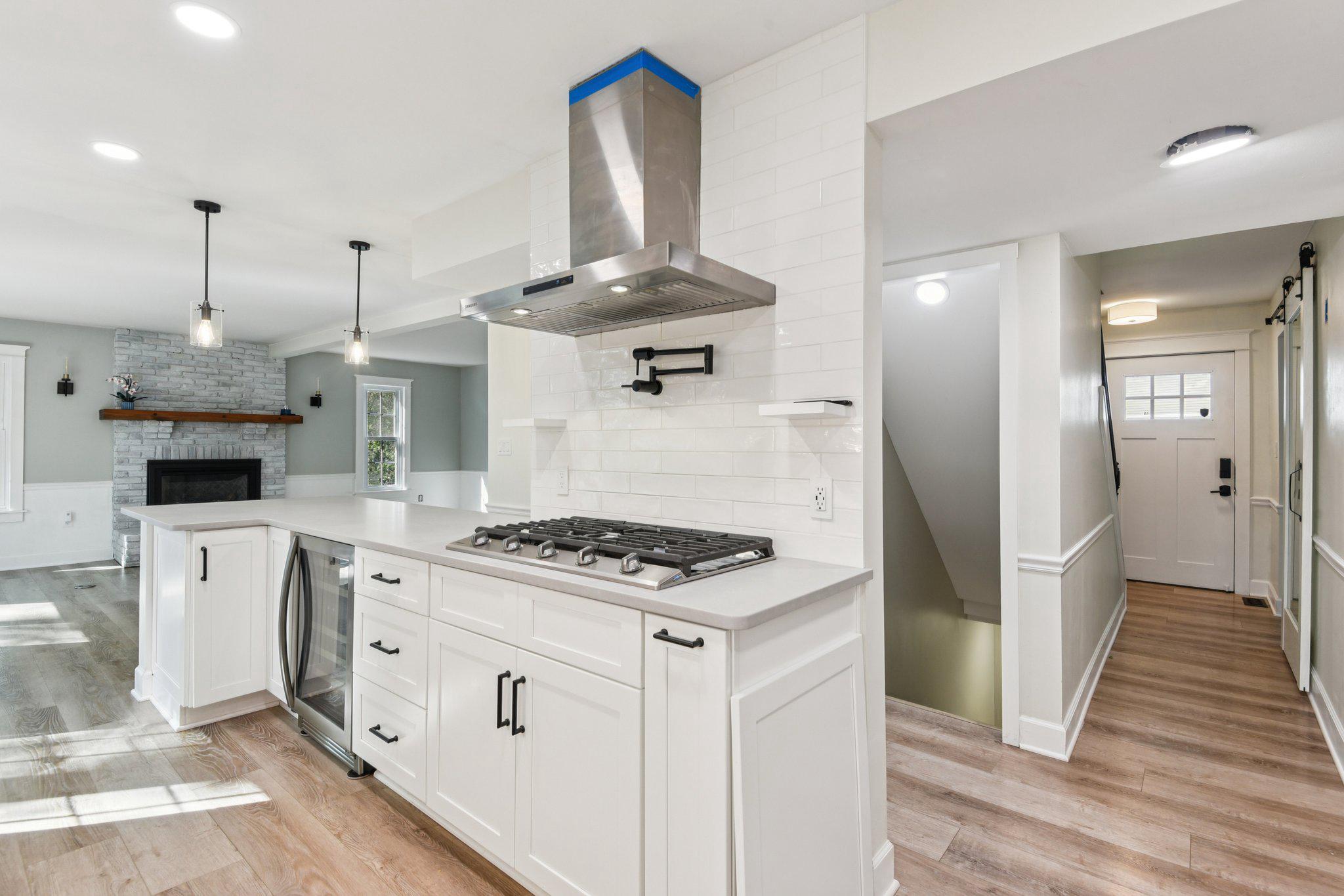 2576 Hidden Cove Road, Unit 154 Annapolis, MD 21401 - Photo 6 of 51 Updated Chef's Kitchen