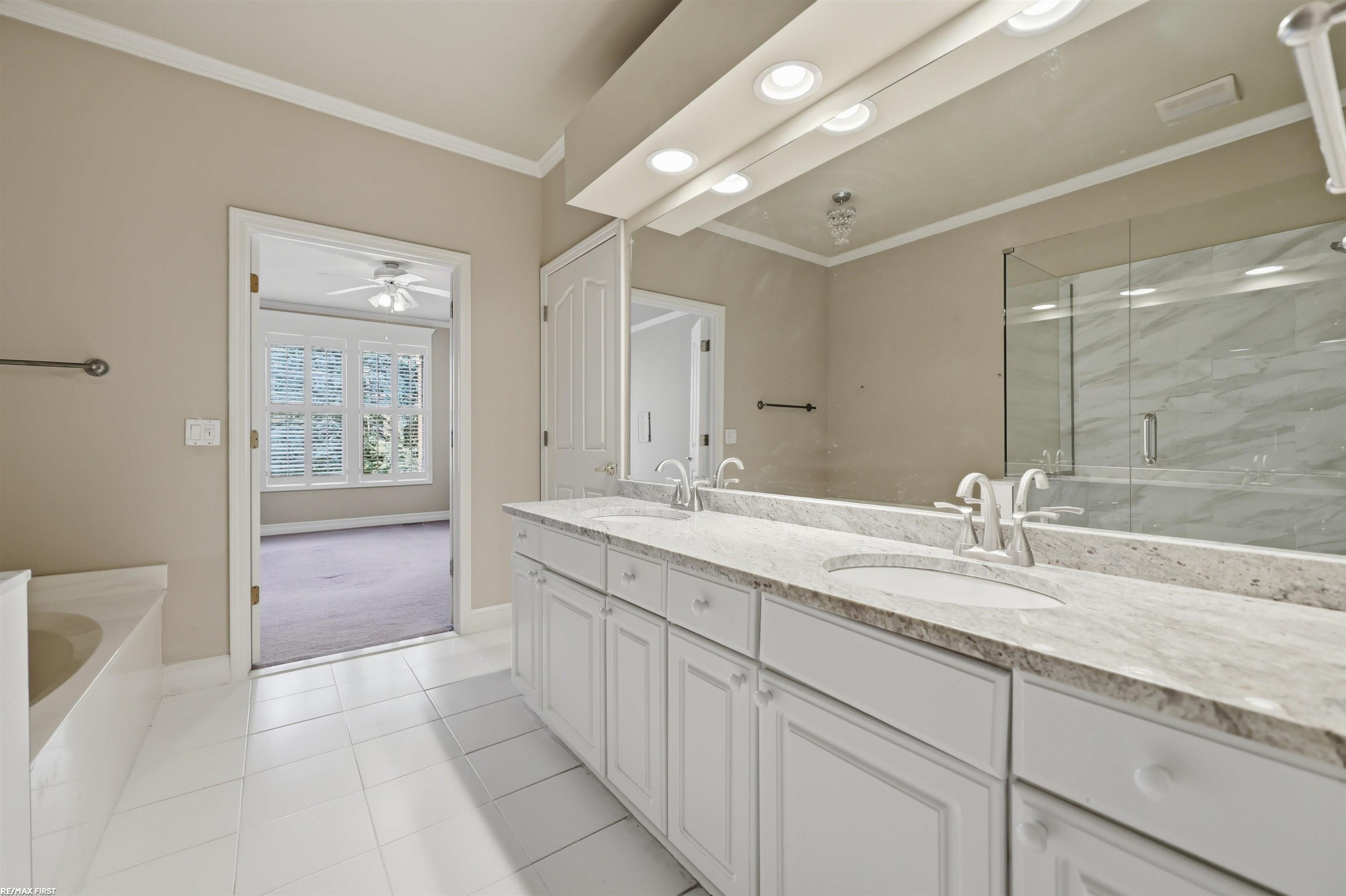 1368 Rock Valley Drive Rochester, MI 48307 - Photo 27 of 47