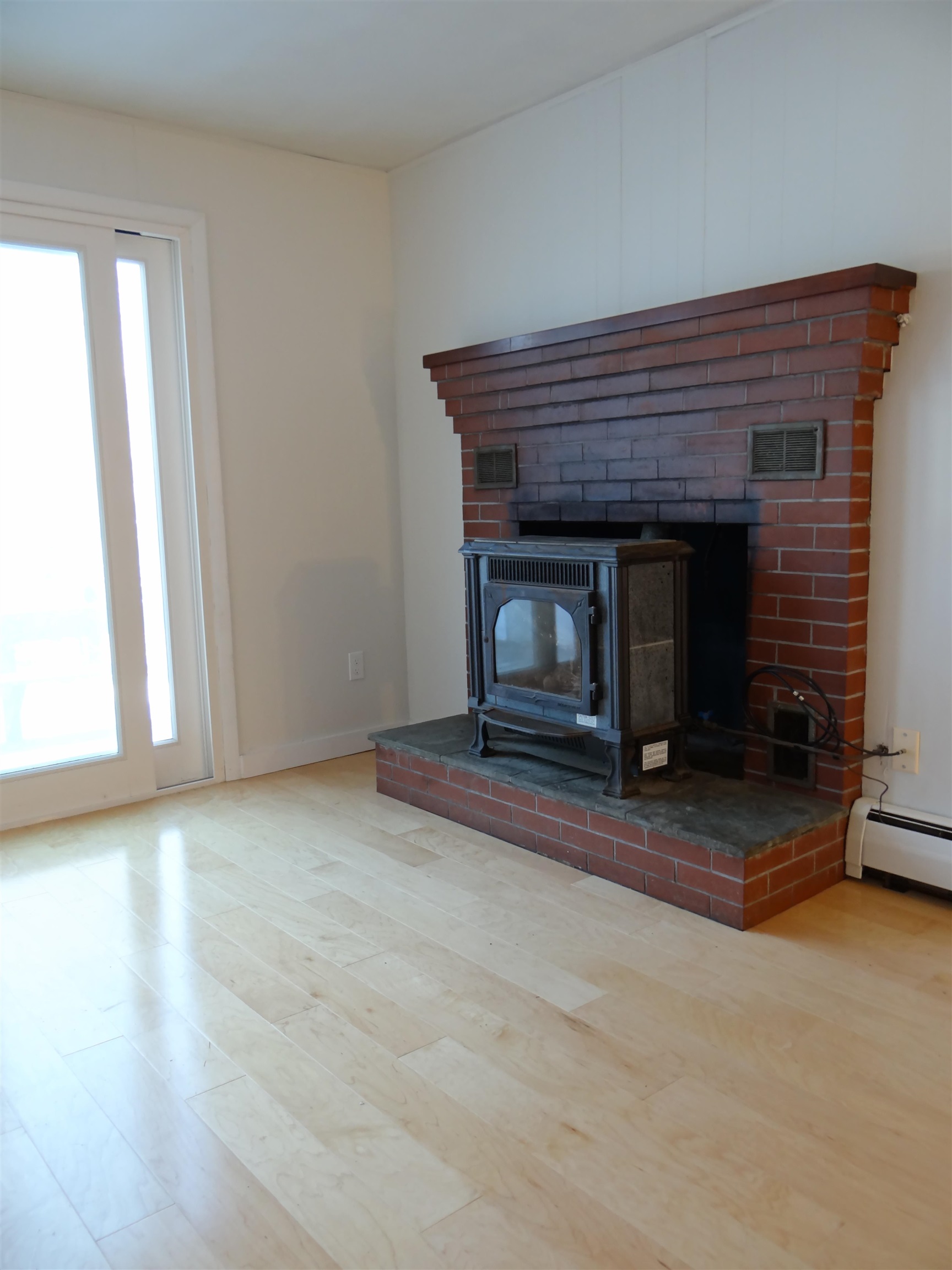 481 Hillside Road Hartford, VT 05059 - Photo 12 of 40