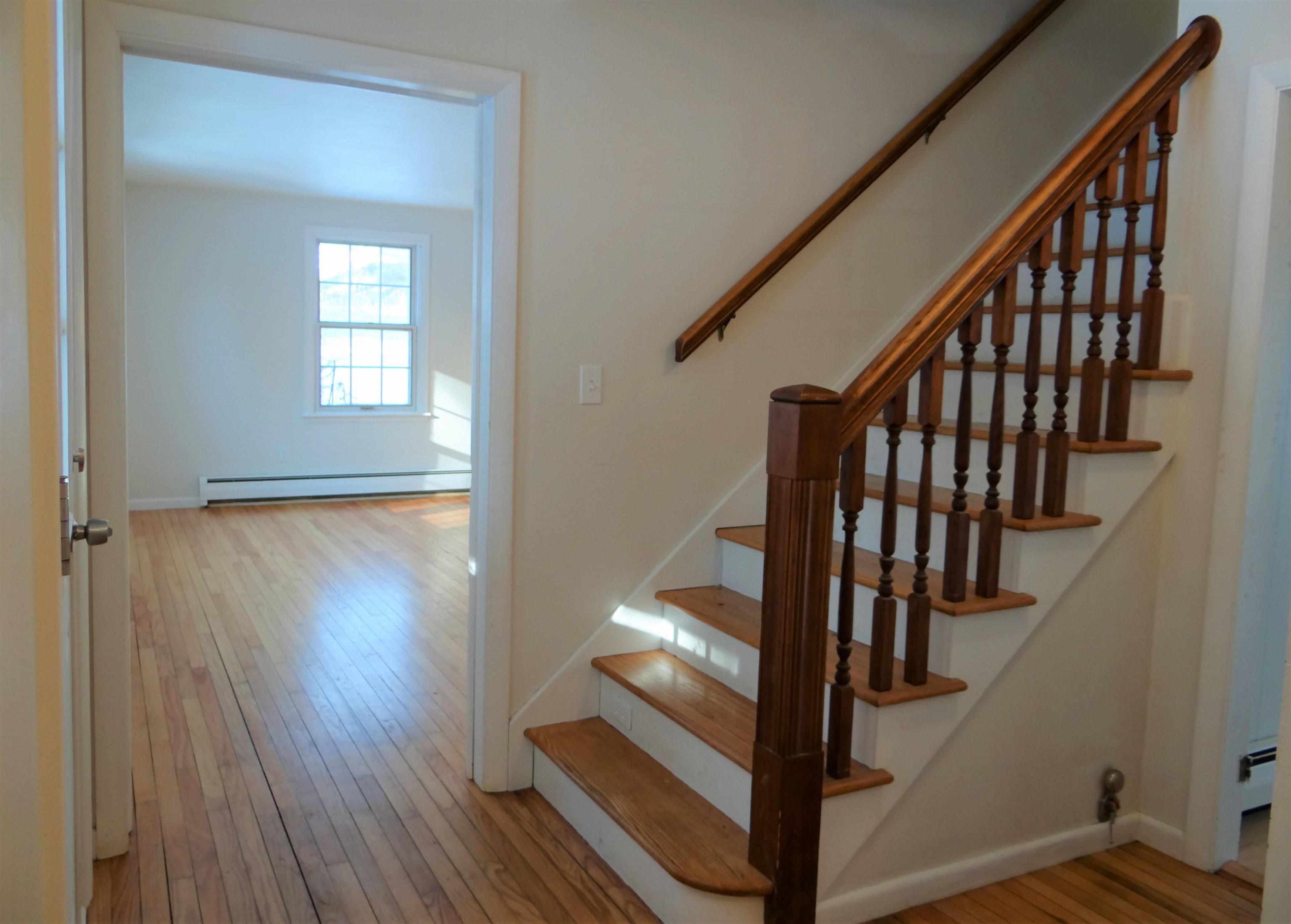 481 Hillside Road Hartford, VT 05059 - Photo 23 of 40