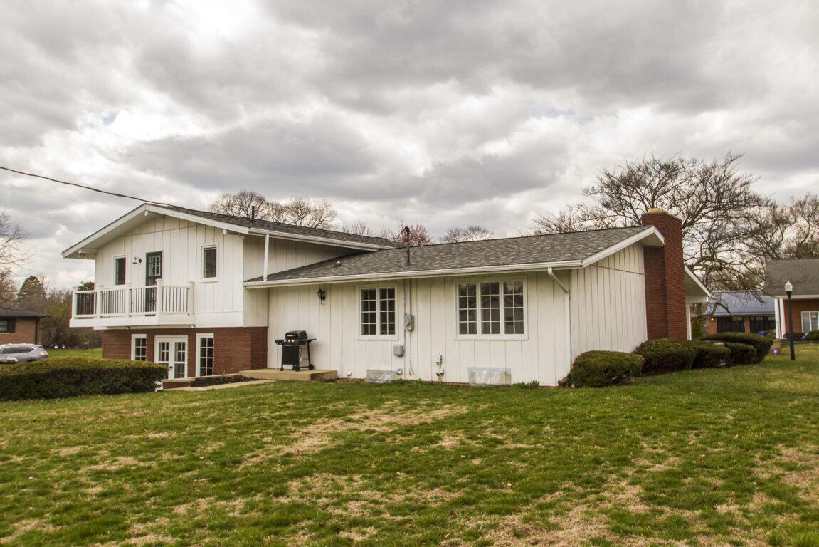 1428 Haddon Road Columbus, OH 43209 - Photo 61 of 69 Northeast Elevation