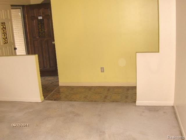 11127 Afton Road Southgate, MI 48195 - Photo 10 of 25 Picture 041