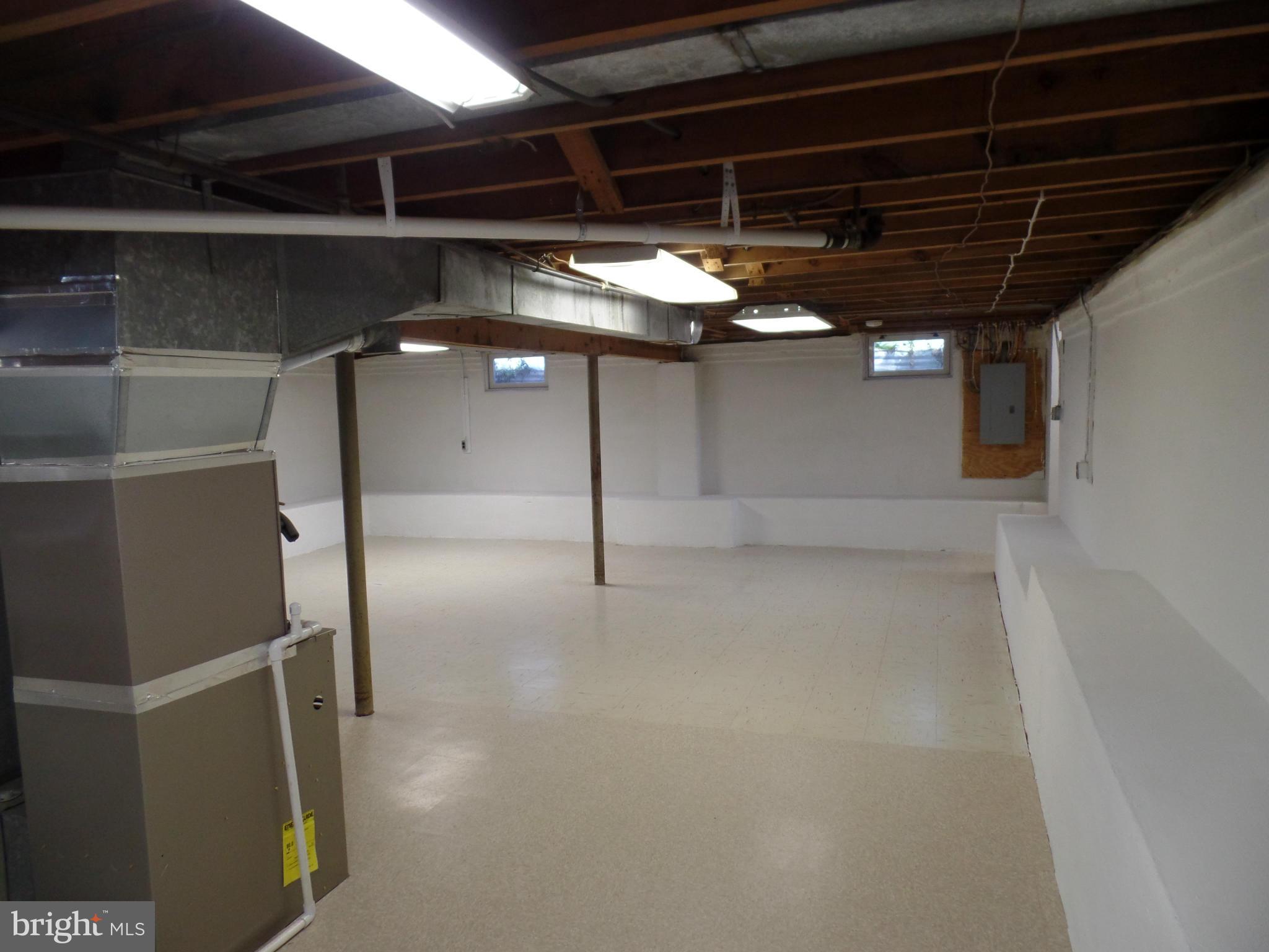 2015 Leonard Road Falls Church, VA 22043 - Photo 21 of 25 Great storage or put your finishing touches!