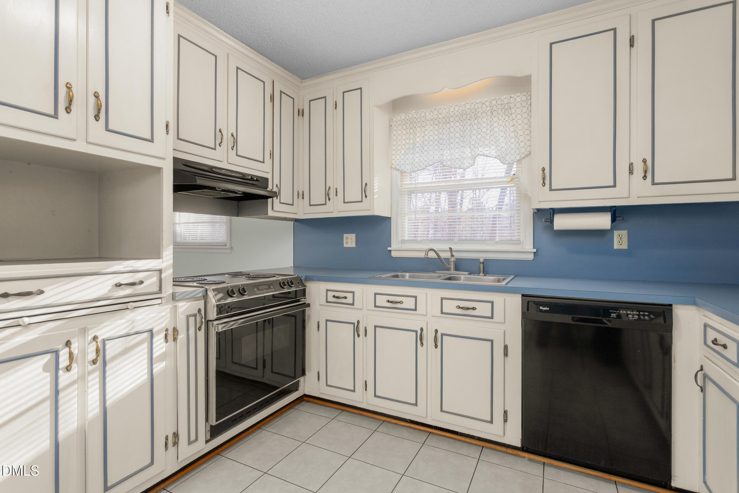 501 Orange High School Road Hillsborough, NC 27278 - Photo 14 of 39 501 Orange High School Road-16