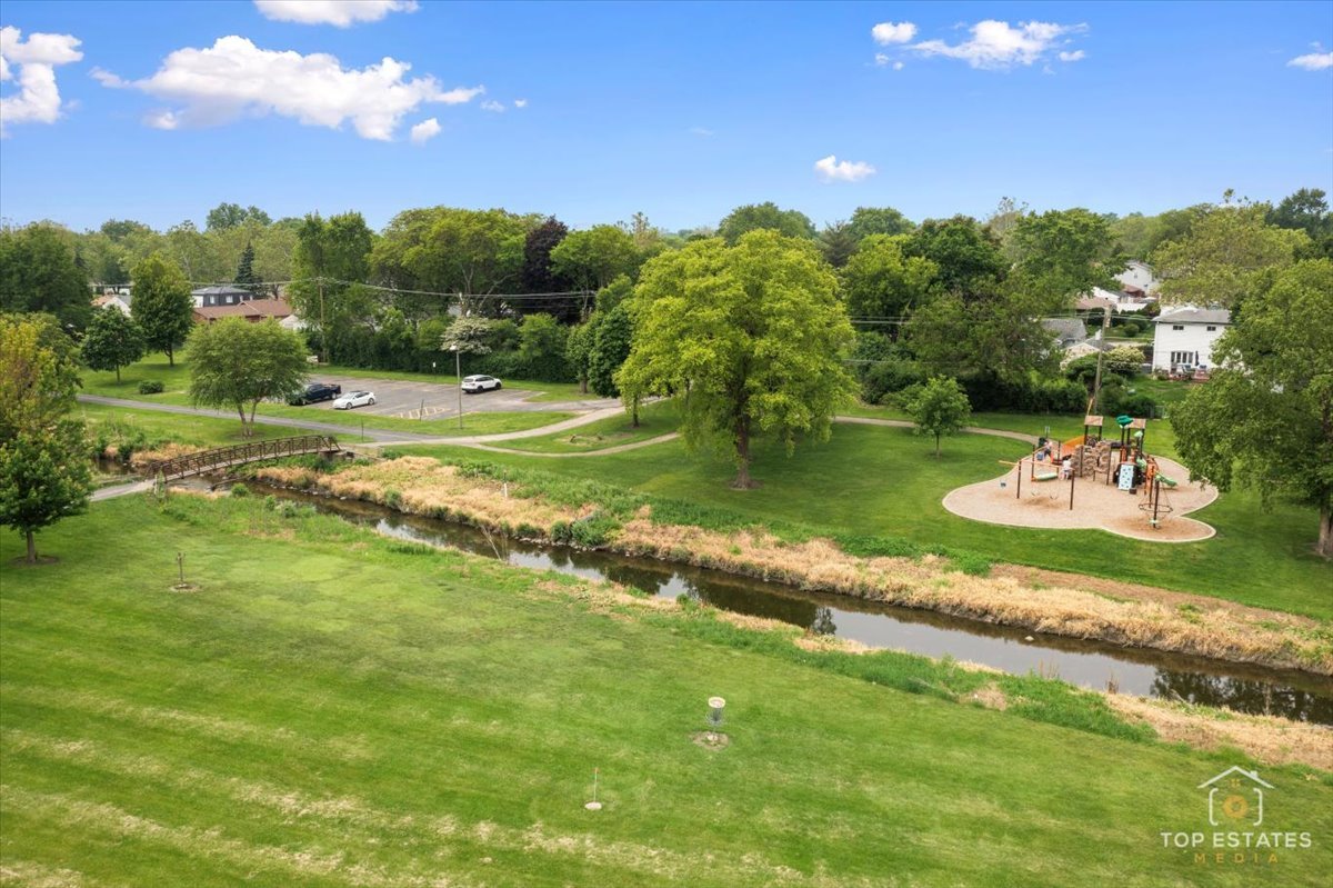 3604 Owl Drive Rolling Meadows, IL 60008 - Photo 36 of 43 a view of a park