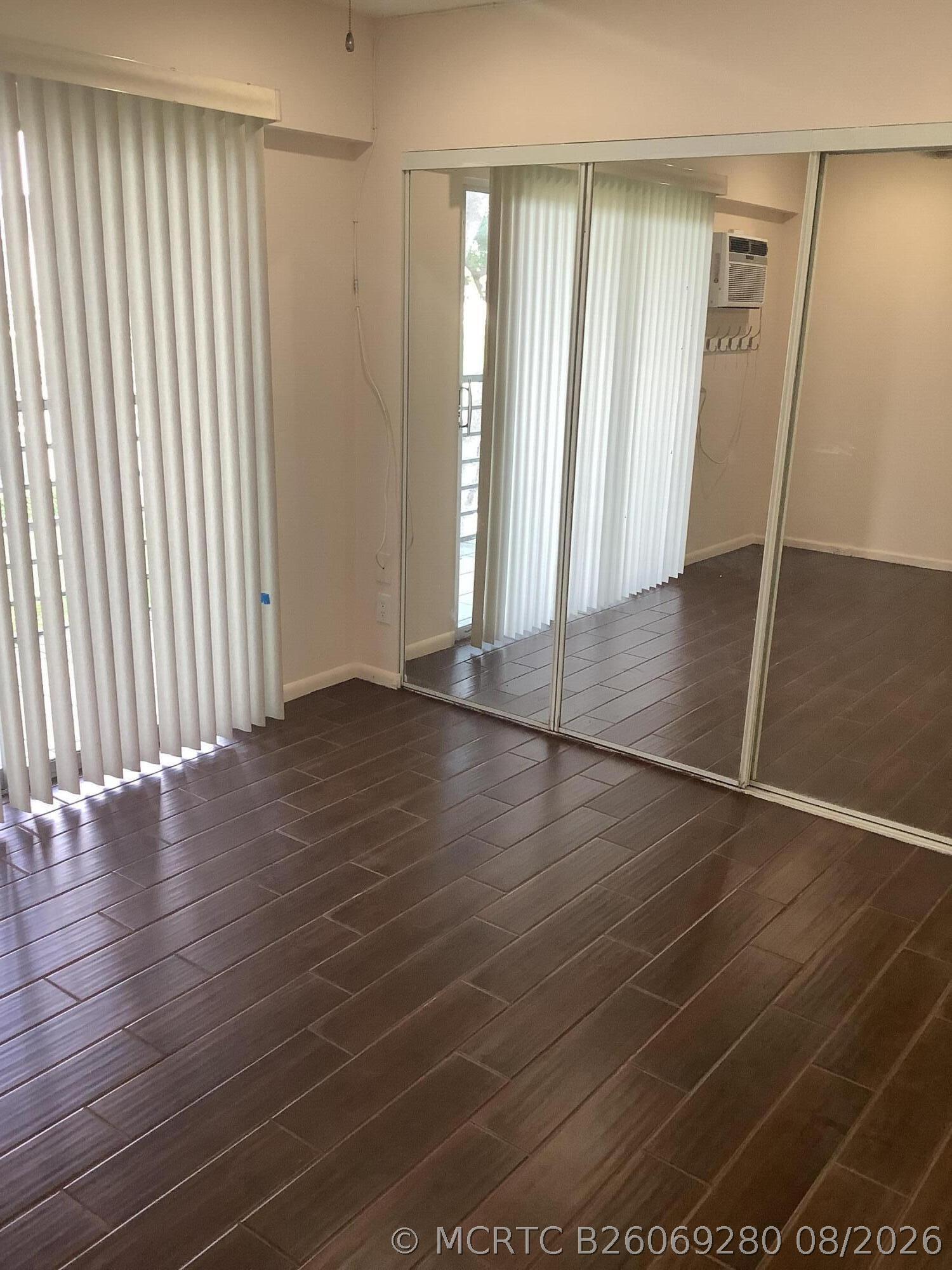 119 Fanshaw C Boca Raton, FL 33434 - Photo 9 of 11 Bedroom