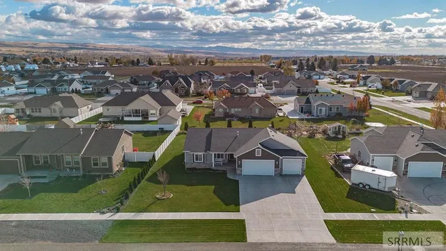 $499,900 | 5082 Nelson Drive, Iona, ID 83427