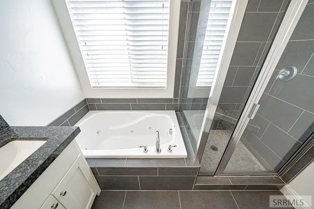 $499,900 | 5082 Nelson Drive, Iona, ID 83427