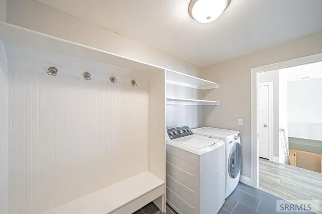 $499,900 | 5082 Nelson Drive, Iona, ID 83427