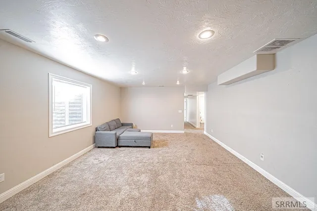 $499,900 | 5082 Nelson Drive, Iona, ID 83427