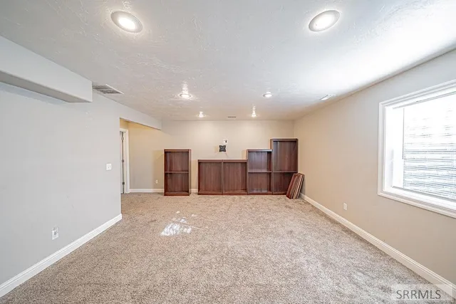 $499,900 | 5082 Nelson Drive, Iona, ID 83427