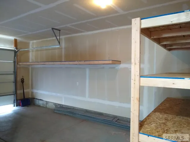 $499,900 | 5082 Nelson Drive, Iona, ID 83427