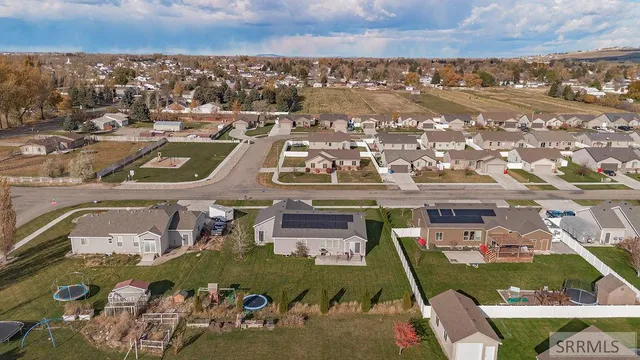 $499,900 | 5082 Nelson Drive, Iona, ID 83427