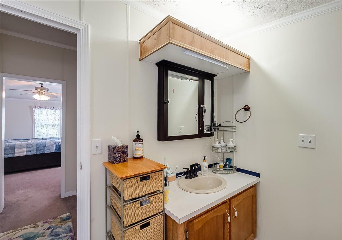 2655 Two Mile Road Winchester, KY 40391 - Photo 15 of 39 16-2-14