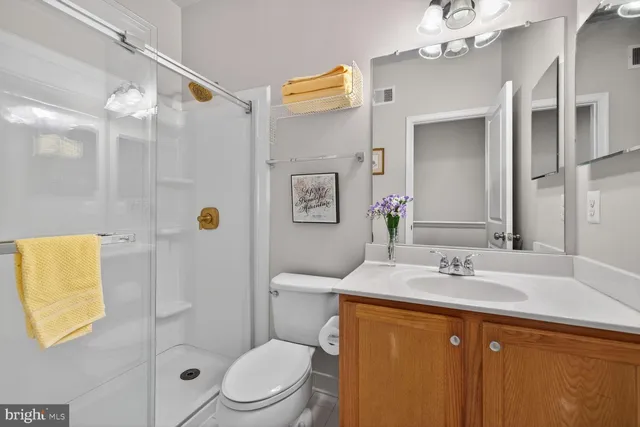 $559,000 | 22448 Glenbow Way, Clarksburg, MD 20871