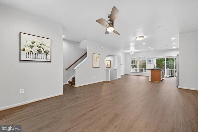 $559,000 | 22448 Glenbow Way, Clarksburg, MD 20871